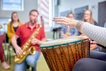 Keuzes in de financiering van populaire-muziekartiesten