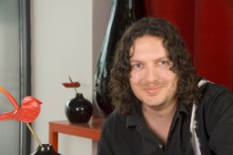 b18839fc-5b3b-45de-a2b8-7d73cb37f803