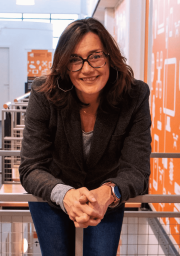 1b4dd532-a09b-4a11-9b00-1c63b1945754