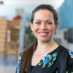 temp_processProfilePicture_resizedb6fa41f1-1645-4dbc-a413-d85272537e3b